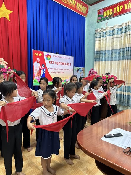 Lễ kết nạp đội